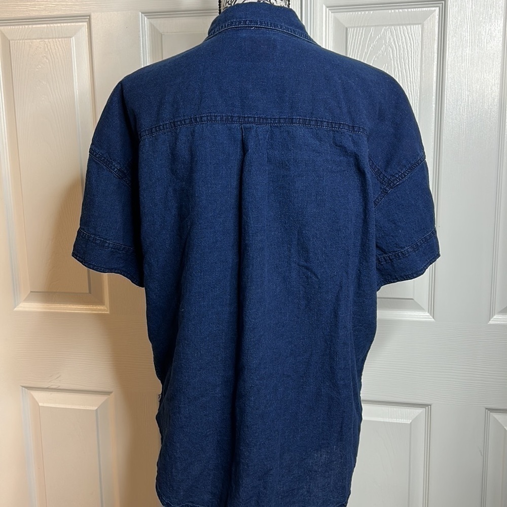 J Crew Dark Blue Button Down M Short Sleeve - Picture 4 of 6